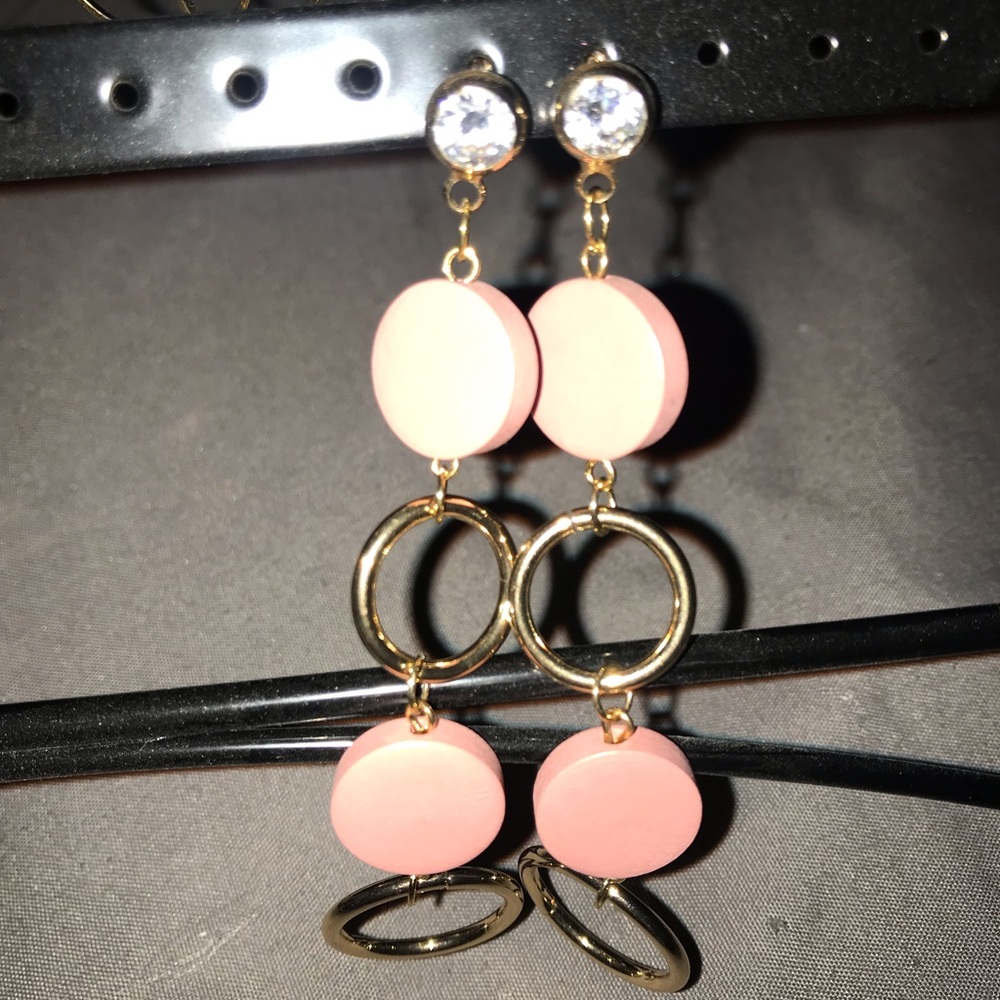 peach earrings